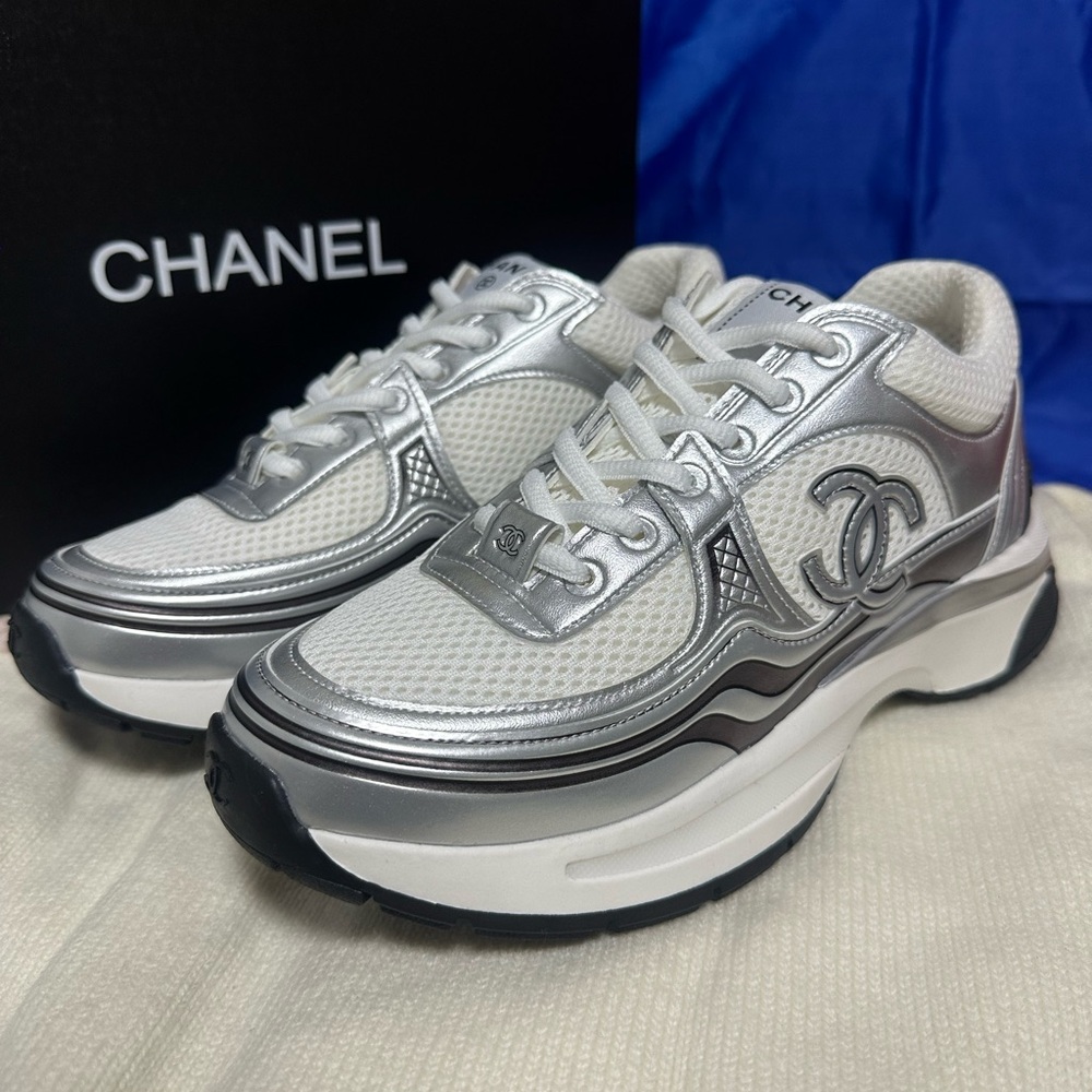 ✨ Chanel Silver & White Mesh CC Logo Platform Sneakers ✨